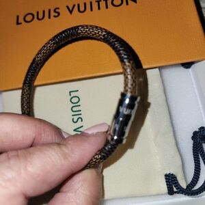 NEW IN BOX AND GIFT BAG Brown Monogram Bangle Bracelet Silver Magnet Closure